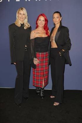 ALSTERHAUS CHRISTMAS SHOPPING NIGHT 20 11 2025 Lena Gercke, Dana Diekmeier, Amira Aly, Alsterhaus Christmas Shopping Night 2025, Hamburg, 20 11 2025 Copyright: xEventpressxMPx