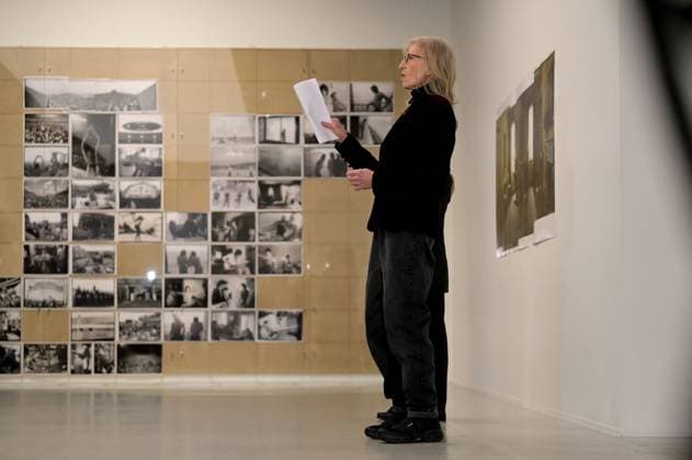 Presentation of the exhibition Wonderland at the MOP Center in A Coruna Photographer Annie Leibovitz during the presentation of the exhibition Wonderland, on November 21, 2025, in A Coruna, Galicia, Spain The exhibition is the first major retrospective of fashion photography by Annie Leibovitz in Spain 21 NOVEMBER 2025 M Espana  Copyright: xM.xDylanx 7114918