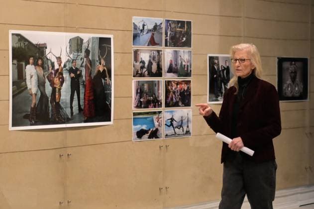Presentation of the exhibition Wonderland at the MOP Center in A Coruna Photographer Annie Leibovitz during the presentation of the exhibition Wonderland, on November 21, 2025, in A Coruna, Galicia, Spain The exhibition is the first major retrospective of fashion photography by Annie Leibovitz in Spain 21 NOVEMBER 2025 M Espana  Copyright: xM.xDylanx 7114920