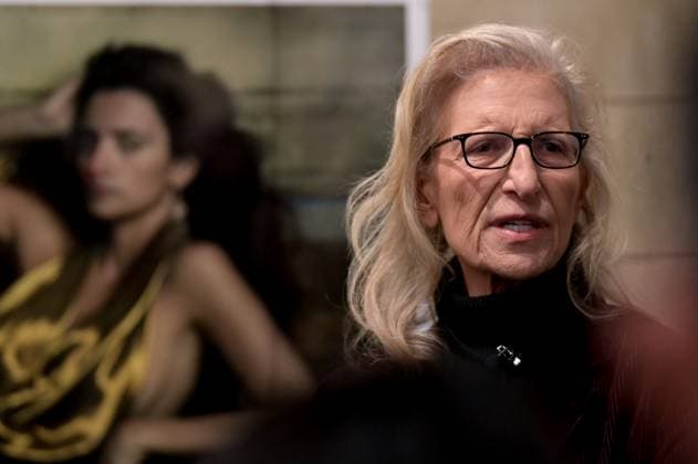 Presentation of the exhibition Wonderland at the MOP Center in A Coruna Photographer Annie Leibovitz during the presentation of the exhibition Wonderland, on November 21, 2025, in A Coruna, Galicia, Spain The exhibition is the first major retrospective of fashion photography by Annie Leibovitz in Spain 21 NOVEMBER 2025 M Espana  Copyright: xM.xDylanx 7114927