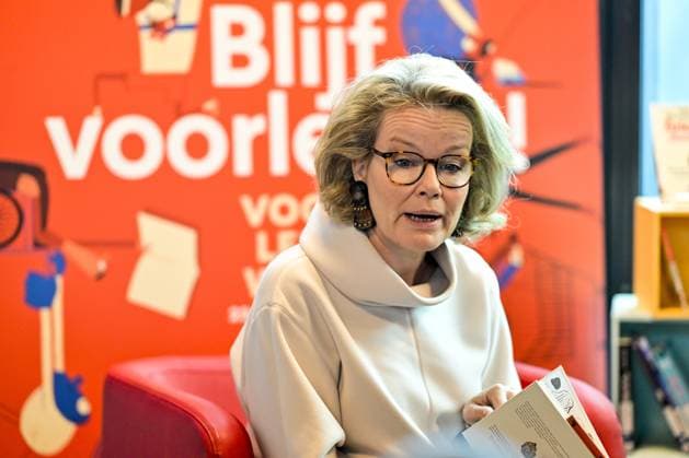 Queen Mathilde of Belgium pictured during a royal visit to the Kubus youth library in Antwerp, as part of Read Aloud Week (November 22-30), on Friday 21 November 2025. The Kubus offers young people aged 15 to 26 a space for reading, meeting, exchanging ideas and creating.  DIRKxWAEM 143185806