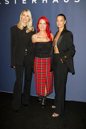 Lena Gercke, Dana Diekmeier and Amira Aly at the 15 Alsterhaus Christmas Shopping Night 2025 at Alsterhaus Hamburg, 20 11 2025 Foto:xC.xTamckex xFuturexImagex christmas_shopping_5150