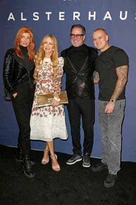 Britt Jolig, Jenny Elvers, Alex Jolig and Paul Jolig at the 15 Alsterhaus Christmas Shopping Night 2025 at Alsterhaus Hamburg, 20 11 2025 Foto:xC.xTamckex xFuturexImagex christmas_shopping_5197