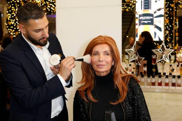 Britt Jolig at the 15 Alsterhaus Christmas Shopping Night 2025 at Alsterhaus Hamburg, 20 11 2025 Foto:xC.xTamckex xFuturexImagex christmas_shopping_5235
