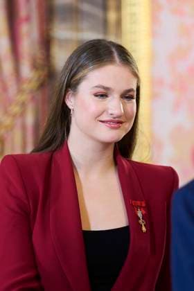 Spanish Royals attends the Delivery of Toison de Oro Crown Princess Leonor attends the Delivery of Toison de Oro to FeMiguel Herrero y Rodriguez de Minon lipe Gonzalez, Miquel Roca and at Royal Palace on November 21, 2025 in Madrid, Spain Photo by IMAGO MPG Madrid Royal Palace Madrid Spain  Copyright: xMPGx