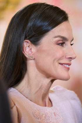 21-11-2025 Collar King Felipe and Queen Letizia and Princess Leonor and Princess Sofia attended the presentation of the Order of the Golden Fleece, Collar de la Insgigne Orden del Toison de Oro a su, at the royal palace in Madrid. No Spain Â  Copyright: xPPEx