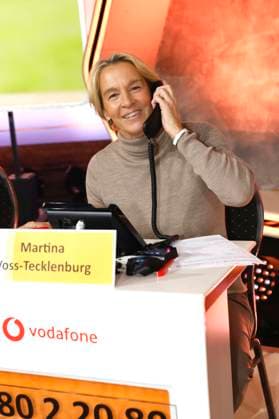 Martina Voss Tecklenburg at the 30 RTL Spendenmarathon 2025 in Studio 8 of EMG Studios Hürth, 21 11 2025 Foto:xR.xStoffelsx xFuturexImagex spendenmarathon_5402