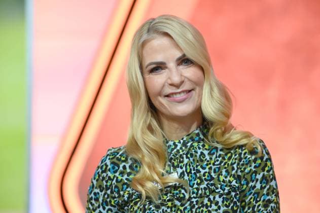 Tanja BUELTER, Bülter, presenter, portrait, portrait, portrait, cropped single image, single subject, 30 RTL Spendenmarathon Wir helfen Kindern , television, 20 21 11 2025 in Huerth, Germany,