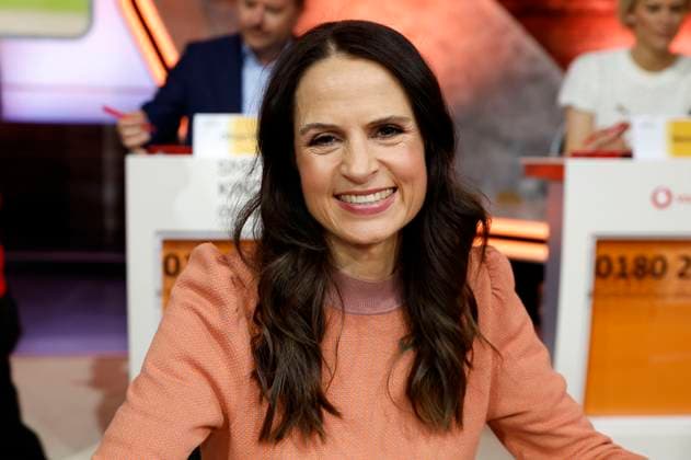Sibylle Scharr at the 30 RTL Spendenmarathon 2025 in Studio 8 of EMG Studios Hürth, 21 11 2025 Foto:xR.xStoffelsx xFuturexImagex spendenmarathon_5500