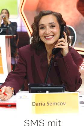 Daria Semcov at the 30 RTL Spendenmarathon 2025 in Studio 8 of EMG Studios Hürth, 21 11 2025 Foto:xR.xStoffelsx xFuturexImagex spendenmarathon_5549