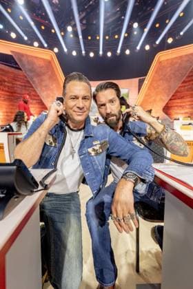 RTL telethon in Cologne, 21 11 2025 Sascha VOLLMER and Alec VOELKL The BossHoss The 30th RTL telethon is currently running at the EMG studios in Cologne Hürth For the first time, the 30th anniversary will be broadcast for 30 hours Celebrity supporters accept donations for children in need live on the donation phone Cologne Hürth North Rhine-Westphalia Germany Copyright: xBonn.digitalx