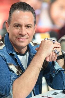 Sascha VOLLMER, singer, musician, The BOSS HOSS, portrait, portrait, portrait, cropped single image, single subject, 30 RTL Spendenmarathon Wir helfen Kindern , television, 20 21 11 2025 in Huerth, Germany,