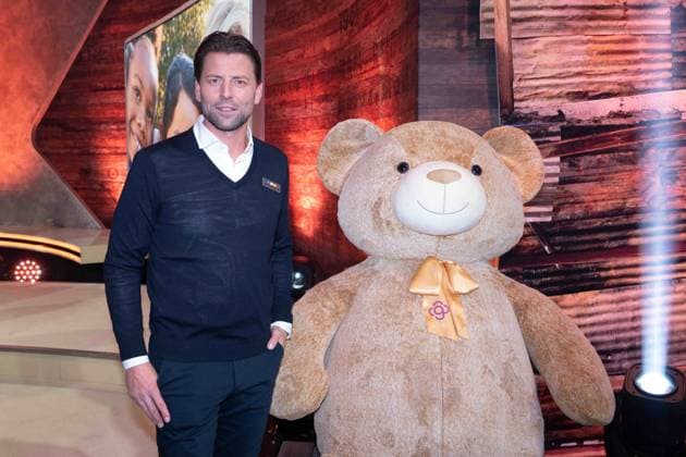 Roman WEIDENFELLER, former soccer player, goalkeeper, 30 RTL Spendenmarathon Wir helfen Kindern , television, 20 21 11 2025 in Huerth, Germany,