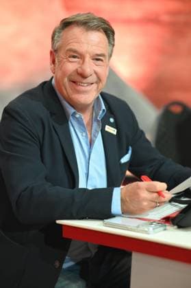 Patrick LINDNER, singer, musician, 30 RTL Spendenmarathon Wir helfen Kindern , television, 20 21 11 2025 in Huerth, Germany,