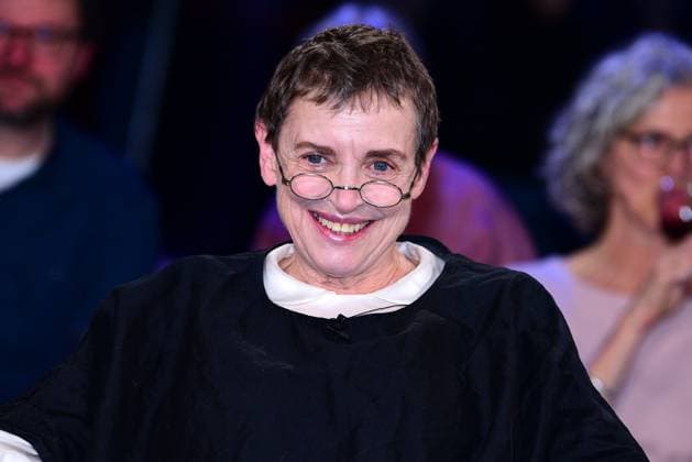 Katharina Thalbach as a guest on the NDR Talk Show on 21 11 2025 in Hamburg NDR Talk Show on 21 11 2025 in Hamburg