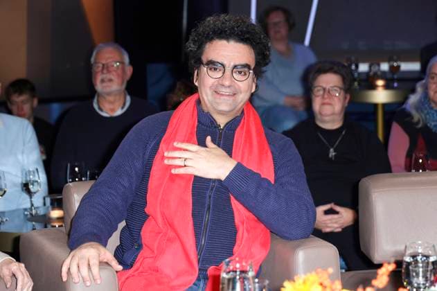 Rolando Villazon at the recording of the NDR Talk Show in the NDR television studio Lokstedt Hamburg, 21 11 2025 Foto:xH.xHartmannx xFuturexImagex ndr_talk2111_5109