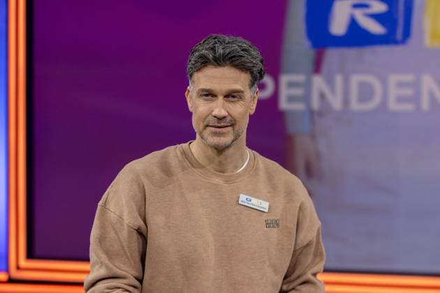RTL Spendenmarathon in Cologne, 21 11 2025 Wayne CARPENDALE The 30th RTL Spendenmarathon is currently running at the EMG Studios in Cologne Hürth For the first time, the anniversary will be broadcast for 30 hours Celebrity supporters accept donations for children in need live on the donation hotline Cologne Hürth North Rhine-Westphalia Germany Copyright: xBonn.digitalx