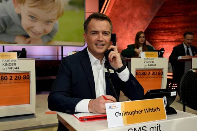 30 RTL Spendenmarathon 2025 on 21 11 2025 at EMG Studio 8 in Hürth Christopher Wittich at the 30 RTL Spendenmarathon 2025 on 21 11 2025 at EMG Studio 8 in Hürth xJFx