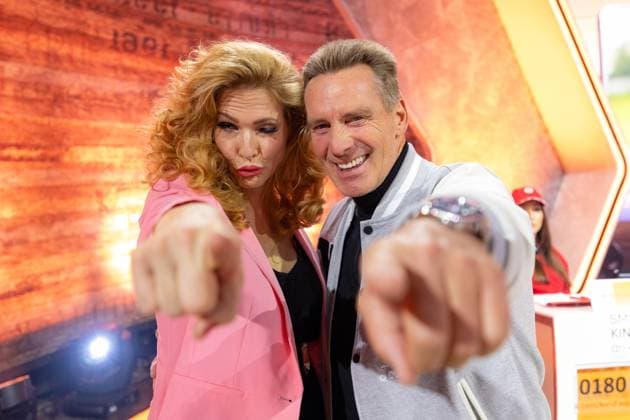RTL Spendenmarathon in Cologne, 21 11 2025 Sonja Kraus and Jürgen Milski The 30th RTL Spendenmarathon is currently running at the EMG studios in Cologne Hürth For the first time, the anniversary will be broadcast for 30 hours Celebrity supporters accept donations for children in need live on the donation hotline Cologne Hürth North Rhine-Westphalia Germany Copyright: xBonn.digitalx