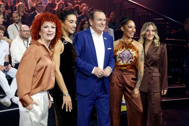Lucy Diakovska, Nadja Benaissa, Wolfram Kons, Jessica Wahls and Sandy Mölling from No Angels at the 30 RTL Spendenmarathon 2025 in Studio 8 at EMG Studios Hürth, 21 11 2025 Foto:xR.xStoffelsx xFuturexImagex spendenmarathon_5792