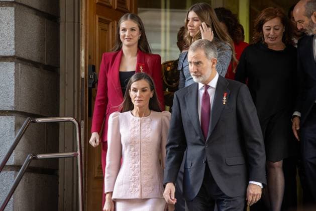 Event at the Congress: 50 Years of the Monarchy in Madrid, Spain - 21 Nov 2025 The Princess Leonor, King Felipe VI, Queen Letizia, and Infanta Sofía seen during the colloquium 50 years later: the Crown in the transition to democracy , to commemorate the 50th anniversary of the Monarchy, in the Congress of Deputies in Madrid. Madrid Spain Copyright: xDavidxCanalesx xSOPAxImagesx DCReyesCongreso251121-04