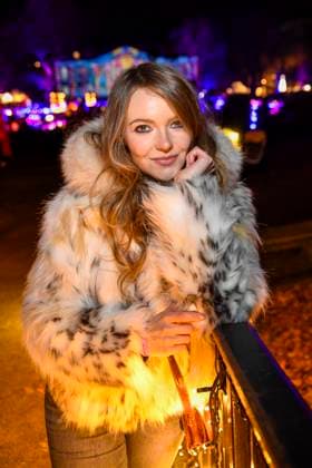 abb Marie von Bose Actress and influencer guest at the premiere Christmas at the zoo with celebrities on 21 11 2025 in Berlin Berlin Germany