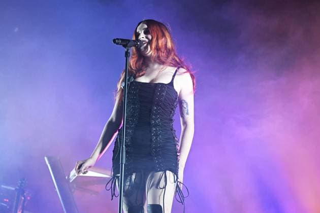 Raven Numan performing at Eventim Apollo in London LONDON, ENGLAND - NOVEMBER 21: Raven Numan performing at Eventim Apollo on November 21, 2025 in London, England. CAP MAR MAR Great Britain Copyright: xMartinxHarris CapitalxPicturesx