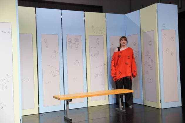 Viktoria Schreiber as Nim during the photo rehearsal for Kuckucksnest at Grips Theater im Podewil in Berlin, 21 November 2025 Play for people aged 10 and up by Nina van Tongeren Directed by Sabine Trötschel Stage and costumes by Klemens Kühn Premiere is on 26 November 2025 Grips Theater Berlin Kuckucksnest