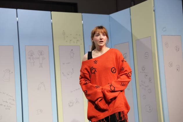 Viktoria Schreiber as Nim during the photo rehearsal for Kuckucksnest at Grips Theater im Podewil in Berlin, 21 November 2025 Play for people aged 10 and up by Nina van Tongeren Directed by Sabine Trötschel Stage and costumes by Klemens Kühn Premiere is on 26 November 2025 Grips Theater Berlin Kuckucksnest