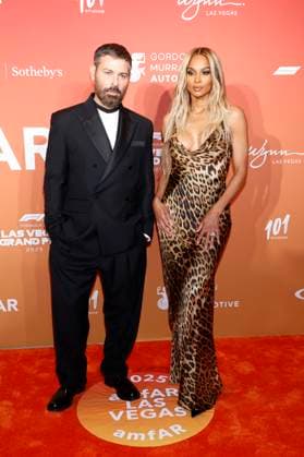Fausto Puglisi and Ciara at the amfAR Las Vegas Gala 2025 at the Hotel Wynn Las Vegas Las Vegas, 21 11 2025 Foto:xJ.xBlocx xFuturexImagex amfar_vegas_5168