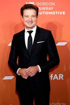 Jeremy Renner at the amfAR Las Vegas Gala 2025 at the Hotel Wynn Las Vegas Las Vegas, 21 11 2025 Foto:xJ.xBlocx xFuturexImagex amfar_vegas_5239
