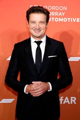 Jeremy Renner at the amfAR Las Vegas Gala 2025 at the Hotel Wynn Las Vegas Las Vegas, 21 11 2025 Foto:xJ.xBlocx xFuturexImagex amfar_vegas_5241