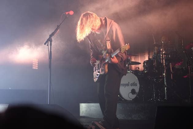 Royel Otis Perform at Brixton Academy, London Royel Maddell of Australian indie pop duo Royal Otis performs on the first of three nights at Brixton Academy, London, England, UK on Friday 21 November 2025 as part of their Meet Me In The Car Tour., Credit:Justin Ng Avalon UK, England, London, Brixton Academy  Copyright: xJustinxNgx xAvalonx 1053812555