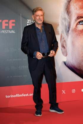 43 Turin Film Festival - Photocall TURIN, ITALY - NOVEMBER 22: Sergio Castellitto poses at the photocall of Stella della Mole Award during the 43rd Torino Film Festival 2025 at Teatro Regio on November 22, 2025 in Turin, Italy. Photo Marco Piovanotto Abacapress.com  Copyright: xPiovanottoxMarco ABACAx