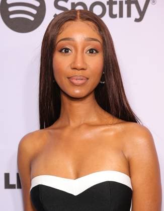 4th Annual Femme It Forward Give Her FlowHERS Gala at The Beverly Hilton Featuring: Santi Rabbani Where: Los Angeles, California, United States When: 21 Nov 2025 Credit: Faye s Vision Cover Images EDITORIAL USE ONLY. NOT FOR USE BY NEWSPAPERS BASED IN THE UK. Copyright: xx coverimg55286011