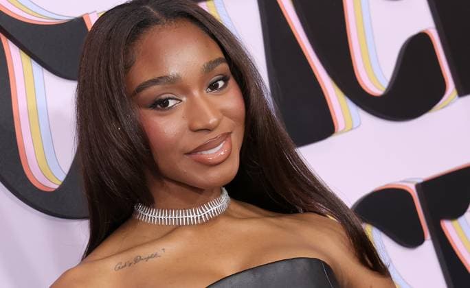 4th Annual Femme It Forward Give Her FlowHERS Gala at The Beverly Hilton Featuring: Normani Where: Los Angeles, California, United States When: 21 Nov 2025 Credit: Faye s Vision Cover Images EDITORIAL USE ONLY. NOT FOR USE BY NEWSPAPERS BASED IN THE UK. Copyright: xx coverimg55286040