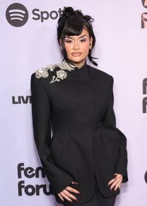 4th Annual Femme It Forward Give Her FlowHERS Gala at The Beverly Hilton Featuring: Kehlani Where: Los Angeles, California, United States When: 21 Nov 2025 Credit: Faye s Vision Cover Images EDITORIAL USE ONLY. NOT FOR USE BY NEWSPAPERS BASED IN THE UK. Copyright: xx coverimg55285856