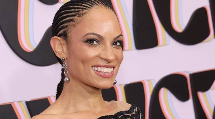 4th Annual Femme It Forward Give Her FlowHERS Gala at The Beverly Hilton Featuring: Goapele Where: Los Angeles, California, United States When: 21 Nov 2025 Credit: Faye s Vision Cover Images EDITORIAL USE ONLY. NOT FOR USE BY NEWSPAPERS BASED IN THE UK. Copyright: xx coverimg55285898