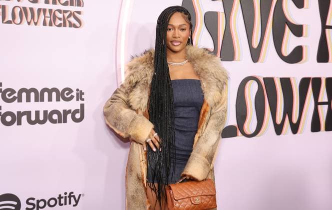 4th Annual Femme It Forward Give Her FlowHERS Gala at The Beverly Hilton Featuring: Dess Dior Where: Los Angeles, California, United States When: 21 Nov 2025 Credit: Faye s Vision Cover Images EDITORIAL USE ONLY. NOT FOR USE BY NEWSPAPERS BASED IN THE UK. Copyright: xx coverimg55285907