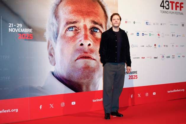43 Turin Film Festival - Photocall TURIN, ITALY - NOVEMBER 22: Daniel Bruehl poses at the photocall of Stella della Mole Award during the 43rd Torino Film Festival 2025 at Teatro Regio on November 22, 2025 in Turin, Italy. Photo Marco Piovanotto Abacapress.com  Copyright: xPiovanottoxMarco ABACAx