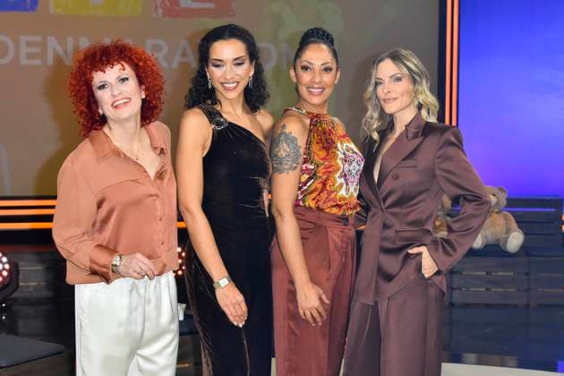 ABB No Angels, Sandy Moelling, Nadia Benaissa, Lucy Diakovska, Jessica Wahls as guests in the RTL studio at the charity for the 30th anniversary of the RTL Spendenmarathon wir helfen Kindern bei RTL Deutschland on 21 11 2025 2 donation day in Cologne Deutz NRW Germany