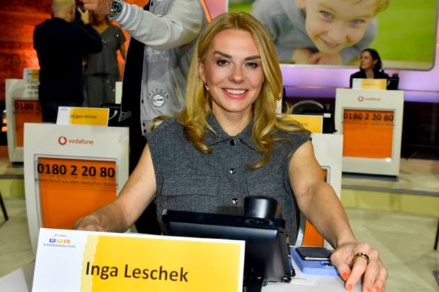 ABB Inga Leschek as a guest on the donation phone in the RTL studio at the charity for the 30th anniversary of the RTL Spendenmarathon wir helfen Kindern bei RTL Deutschland on 21 11 2025 2 Donation day in Cologne Deutz NRW Germany
