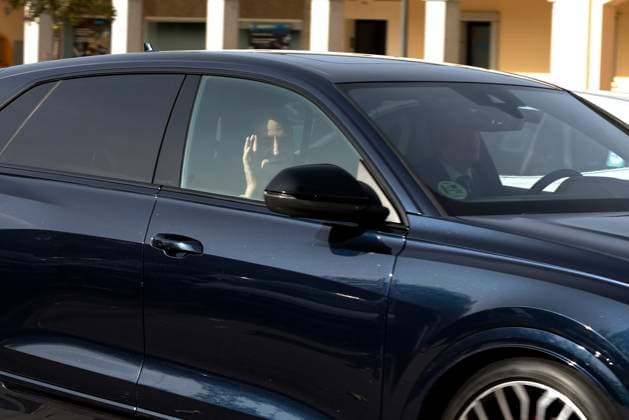 King Juan Carlos arrives at El Pardo Palace to meet with his family King Juan Carlos on his arrival at El Pardo Palace, November 22, 2025, in Madrid Spain FAMOUSES EL PARDO ROYALTY MONARCHY Antonio Gutié Madrid Madrid Madrid Spain  Copyright: xAntonioxGutiÃ rrezx 7118337