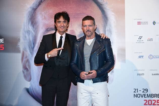 43rd Turin Film Festival 2025, Day 1 - Photocall. Pictured: Giulio Base, Antonio Banderas  Copyright: xMaurizioxD Avanzox xipa-agency.netx xDxAvanzo xMangiarottix IPA_Agency_IPA68247030