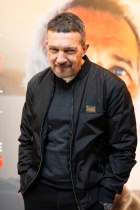 43 Turin Film Festival - Antonio Banderas TURIN, ITALY - NOVEMBER 22: Antonio Banderas poses after the screening of DOLOR Y GLORIA during the 43rd Torino Film Festival 2025 at Teatro Regio on November 22, 2025 in Turin, Italy. Photo Marco Piovanotto Abacapress.com  Copyright: xPiovanottoxMarco ABACAx