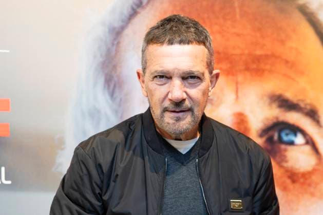 43 Turin Film Festival - Antonio Banderas TURIN, ITALY - NOVEMBER 22: Antonio Banderas poses after the screening of DOLOR Y GLORIA during the 43rd Torino Film Festival 2025 at Teatro Regio on November 22, 2025 in Turin, Italy. Photo Marco Piovanotto Abacapress.com  Copyright: xPiovanottoxMarco ABACAx
