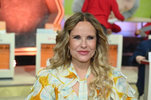 Moderatorin Katja Burkard nimmt am 30. RTL Spendenmarathon wir helfen Kindern 2025 teil *** Presenter Katja Burkard takes part in the 30 RTL telethon wir helfen Kindern 2025