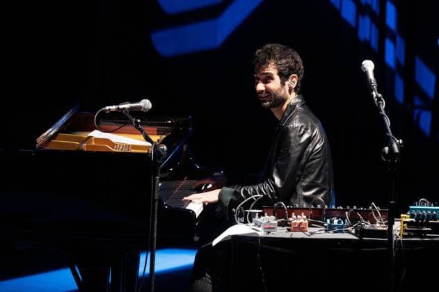 Tigran Hamasyan performs in Madrid, Spain - 22 Nov 2025 Armenian jazz pianist Tigran Hamasyan performs during the JAZZMADRID concert at the Fernanda Gómez Theatre in Madrid. Madrid Spain Copyright: xAtilanoxGarciax xSOPAxImagesx photo01195