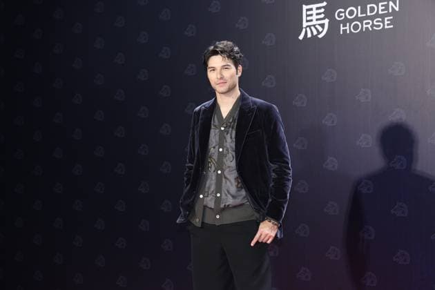 62nd Golden Horse Awards in Taipei TAIPEI, CHINA - NOVEMBER 22, 2025 - British actor Rhydian Vaughan on the red carpet of the 62nd Golden Horse Awards in Taipei, China on November 22, 2025. Taipei Taiwan China  Copyright: xCFOTOx i1763902396691