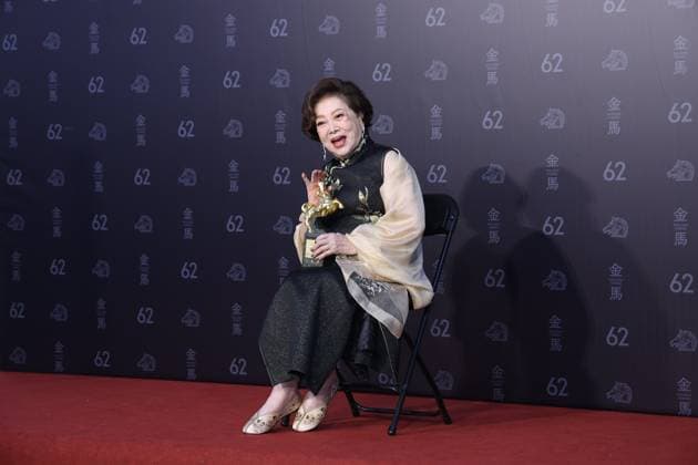 62nd Golden Horse Awards in Taipei TAIPEI, CHINA - NOVEMBER 22, 2025 - Taiwanese actress Shu Fang Chen won the Lifetime Achievement Award at the 62nd Golden Horse Awards in Taipei, China on November 22, 2025. Taipei Taiwan China  Copyright: xCFOTOx i1763909188805